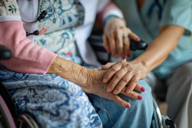 Image d'illustration. Infirmière aide à domicile