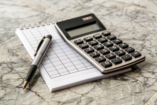 Image d'illustration. Calcul du budget.